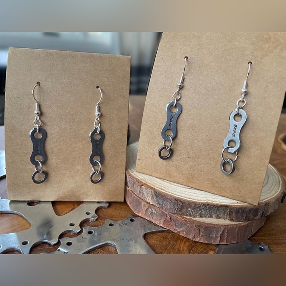 SRAM Bicycle Chain Link Earrings Unisex OS Silver New Upcycled Industrial Drop